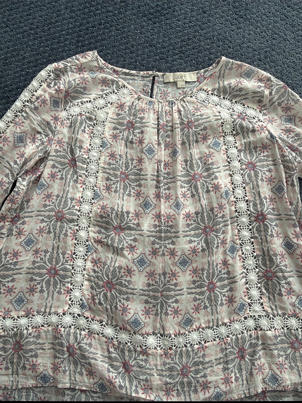 LOFT Women's Floral Lace-Trim Blouse in Cream and Pink
